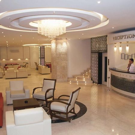 Esat Hotel Kusadası Esterno foto