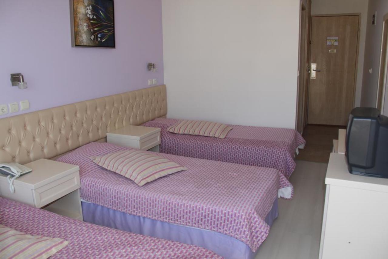 Esat Hotel Kusadası Esterno foto