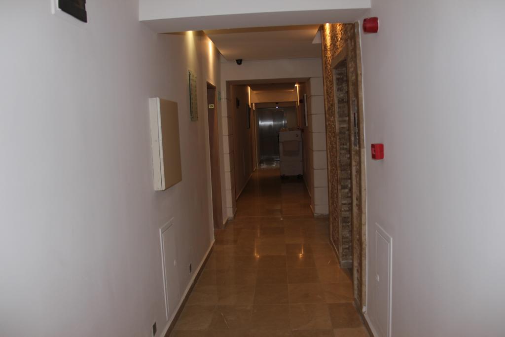 Esat Hotel Kusadası Esterno foto